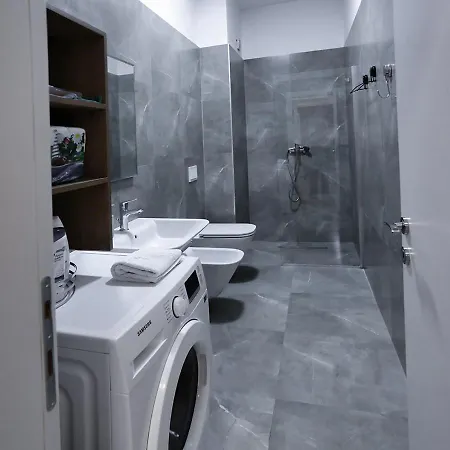 Apartamento Luxury Square 21 Tirana